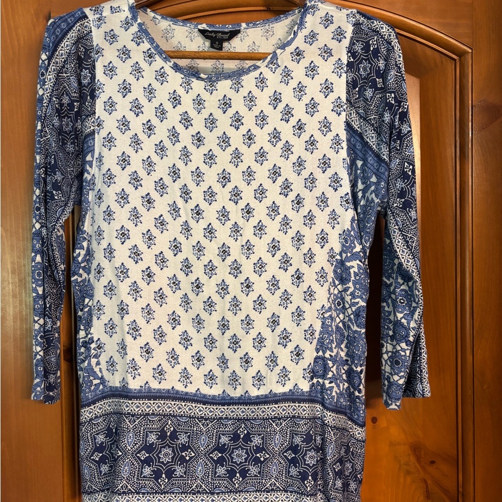 Lucky Brand Blue and White Patterned Blouse
